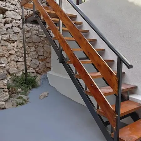 Sparoga - Dalmatian Stone House For *