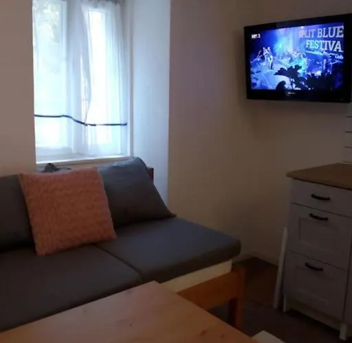 Sparoga - Dalmatian Stone House For Vikendica Tisno