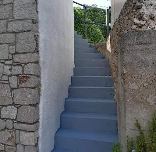 Sparoga - Dalmatian Stone House For *