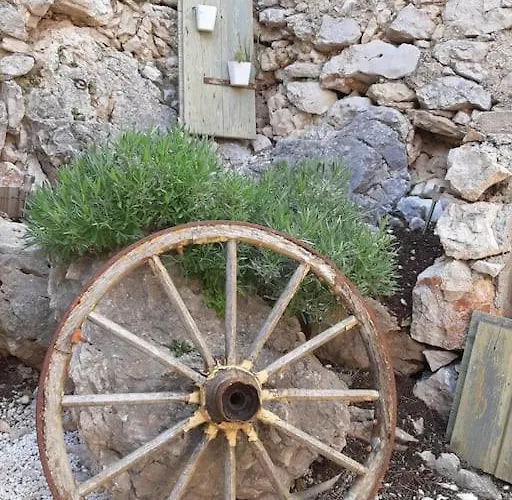 Sparoga - Dalmatian Stone House For * Tisno